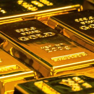 Gold Futures Hit Record on U.S. Tariffs, Possibly Boosting Safe-Haven Case for Bitcoin