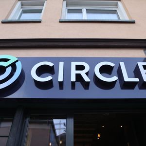 Circle Dips 6% After Hours on 10M Share Secondary Offering