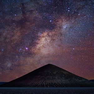 Stargate Draws Second Acquisition Bid With Wormhole Topping LayerZero's $110M Buy Offer