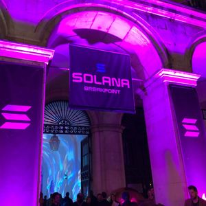 Nasdaq-Listed Firm Raises $1.65B to Launch Solana Treasury, Shares Surge 128% Pre-Market