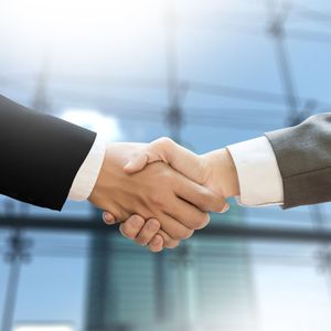 Coinbase and Mastercard Held Talks to Buy Stablecoin Fintech BVNK for Up to $2.5B: Fortune