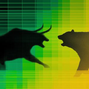 Crypto Bulls and Bears Lose $300M Each as Bitcoin Climbs to $113K, Then Dumps