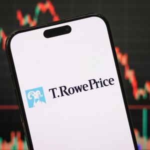 T. Rowe Price Files to Launch Active Crypto ETF in Strategic Pivot