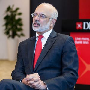 DBS, Goldman Sachs Execute First Over-the-Counter Interbank Crypto Options Trade