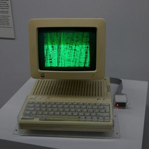 The AWS Outage Shows Why Crypto Can't Keep Relying On Centralized Infrastructure