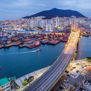 First Mover Asia: Busan as Blockchain Hub? The Korean City Is Traveling the Wrong Path; No Bail for Bankman-Fried