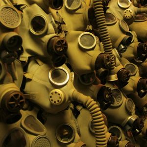 U.S.-Iran warning resurfaces ahead of nuclear talks, further pressuring bitcoin and crypto markets