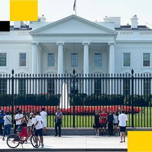 Latest White House talks on stablecoin yield make 'progress' with banks, no deal yet