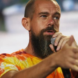 Bitcoin purist Jack Dorsey says that his firm is reluctantly giving in to stablecoin craze
