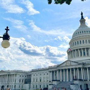 Crypto Clarity Act inches toward Senate hearing as lawmakers weigh legislative trades