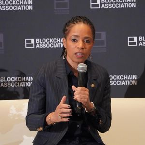 Stablecoin yield in crypto Clarity Act won't allow rewards on balances, latest text says