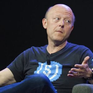 Circle selloff may be overdone as crypto bill weakens Coinbase edge, say analysts