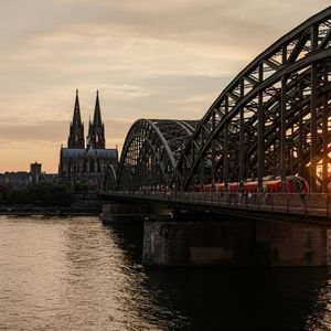 Crypto Long & Short: Prediction Markets Don’t Just Forecast Power - They Reshape It