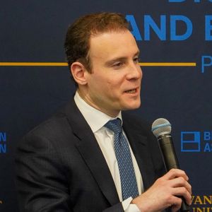 证监会主席 强调在预测市场上的“独家监管权力”应该属于监管机构，他说，在加密领域面临的问题正考验着监管机构的力量。