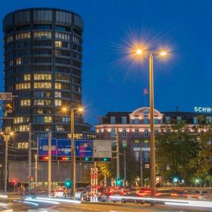 BIS warns cryptocurrency exchanges are becoming ‘shadow banks,’ and why that's a risk