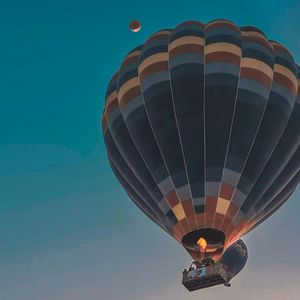 Bitcoin rises to $77,000 ahead of Fed decision as Trump preps for lengthy Hormuz block