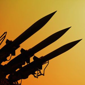 Iran missile report sends bitcoin back to $79,000, with ETH, SOL, DOGE sharply lower