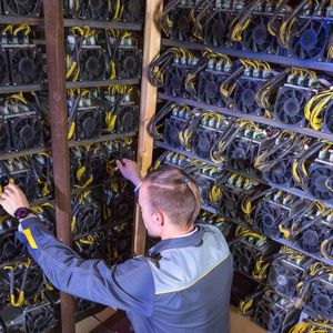 CleanSpark stock slides 9% as quarterly earnings miss estimates on bitcoin holdings loss