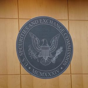 SEC to review Nasdaq bitcoin options approval after CME challenge