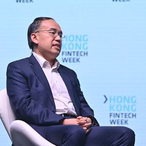 Hong Kong’s Finance Regulator Calls for 'a More Solid Footing' for Crypto