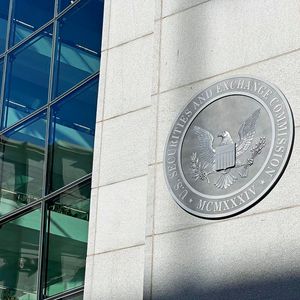 First Mover Americas: SEC Targets Gemini, Genesis