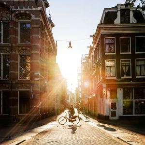 Coinbase’s $3.6M Dutch Fine Shows Crypto Will Hit Road Bumps as It Goes Mainstream