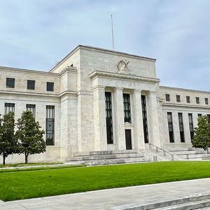 Crypto Markets Today: Fed Preview, Bitcoin Holds Steady at $22.9K
