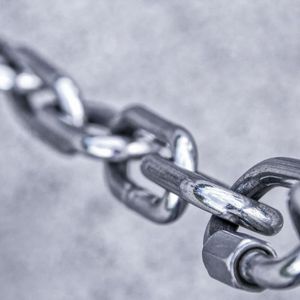 DeFi Giant MakerDAO Integrates Blockchain Data Provider Chainlink for DAI Stablecoin