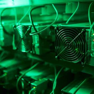 Cipher Mining bitcoin production dips nearly 2% in April