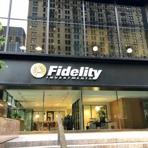 Fidelity latest Wall Street titan to join spot bitcoin ETF race - report