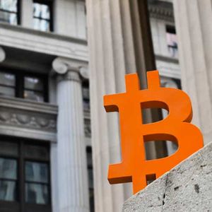 Bitcoin breaks $27K after court vacates SEC ruling on Grayscale bitcoin ETF (updated)
