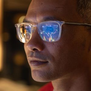 4 stocks to watch on Tuesday: PSKY, SOFI, U, PINS