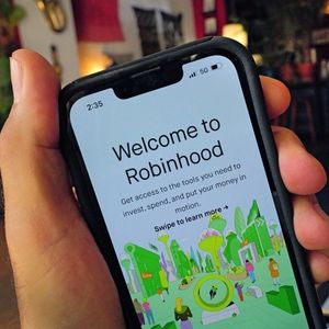 Robinhood's February trading volume for equity, options slips, while crypto volume rises M/M