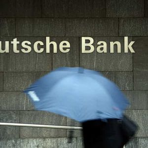 Deutsche Bank's DWS reportedly shopping for crypto investments