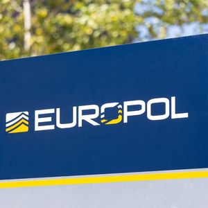 Today in Crypto: Europol Closes ChipMixer & Seizes BTC 1909, 'Surge in Cold Storage & ETH Layer 2 Usage' Post-FTX, Synalcom & Qori Enable Crypto Transactions for 20K Businesses in 'One Action'