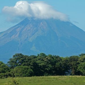 Bitfinex CTO Says El Salvador’s Bitcoin Bonds Will Launch This Summer – But There’s a Twist