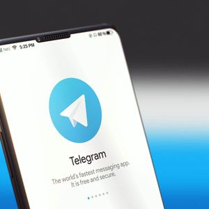 Telegram Messenger App Launches USDT Transfer Feature Within Chats, Expanding Crypto Services – Crypto Adoption on the Rise?