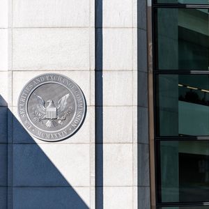 Former SEC Chair Clayton Says 'Vast Majority' of Crypto Tokens are Securities – Here's What You Need to Know