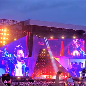 Harry Styles' Concert App Introduces Blockchain Rewards for Fans