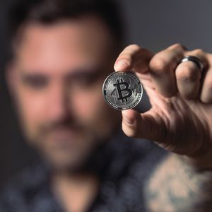 From Dismissal to Embrace: Wall Street Heavyweights Pivot Towards Crypto