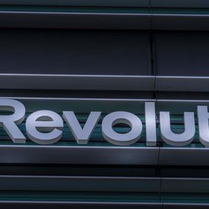 Today in Crypto: Bank of Russia Reveals Official CBDC Logo, Revolut Shuts Down Crypto Platform for its US Customers, US DoJ Asks Sam Bankman-Fried's 'Bail be Revoked and Defendant be Detained'