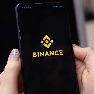 Binance's Asia-Pacific Head Departs Amidst Market Share Decline and Regulatory Pressures