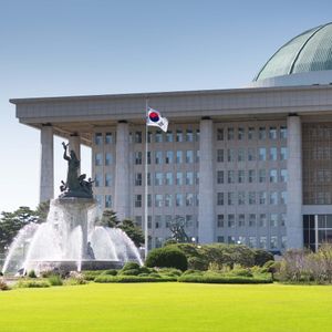 Today in Crypto: Attorney Says Ads Featuring Celebrities Don't Distinguish Between FTX & FTX.US Making Them Evidence, South Korea Set to Freeze North Korean Crypto