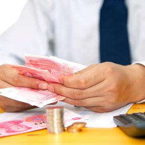 More Chinese Firms Paying Workers in Digital Yuan