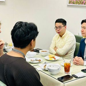 Hong Kong Regulator Hosts Top Ethereum Researcher Justin Drake, Asks Him to Extend Invitation to Buterin