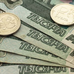 Russia Could Use Digital Ruble to Evade SWIFT, Wants Foreign Banks to Use its CBDC