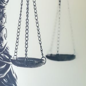 Coinbase Raises Concerns Over Proposed IRS Tax Regulations on Crypto