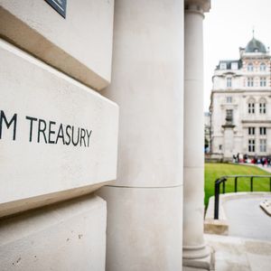 UK City Minister Andrew Griffith Advocates Clarity in Crypto Ad Rules
