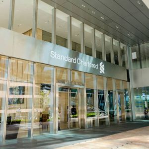 Standard Chartered, Deutsche Complete First Stablecoin Swaps on UDPN Blockchain