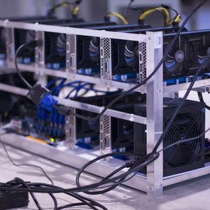 Argentina Presidential Candidate Proposes Mining Bitcoin With Residual Natural Gas, Faces Skepticism